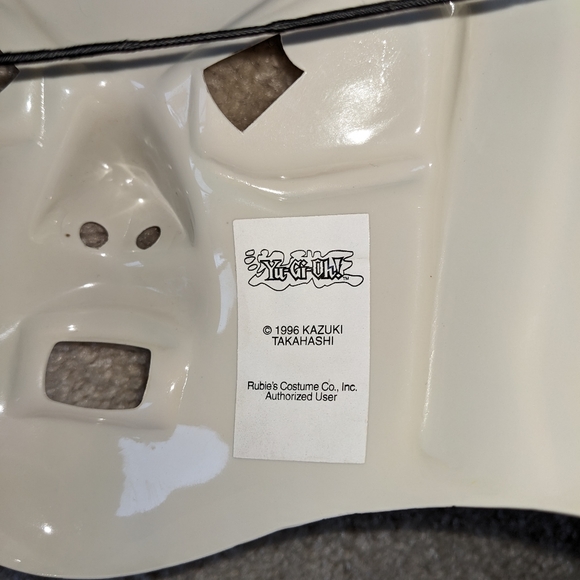 Vintage Yu-Gi-Oh child's costume size Large - Picture 2 of 4